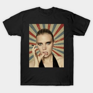 Kate McKinnon T-Shirt